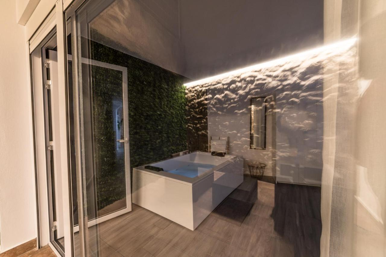 Moonkey - Apartamento Mediterraneo Con Jacuzzi Y Luz Natural Alicante Bagian luar foto